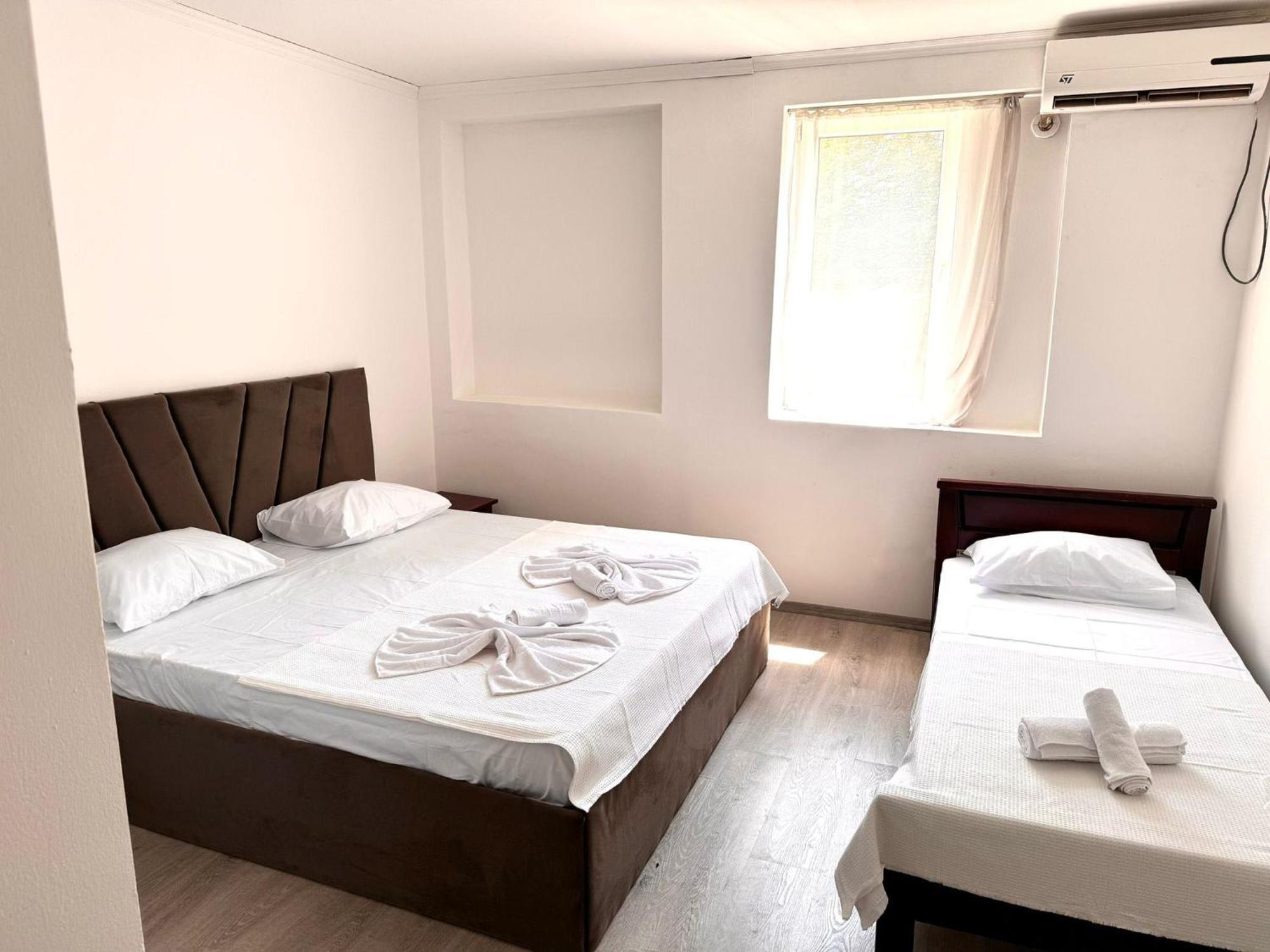 Hotel Istanbul Скопие Екстериор снимка