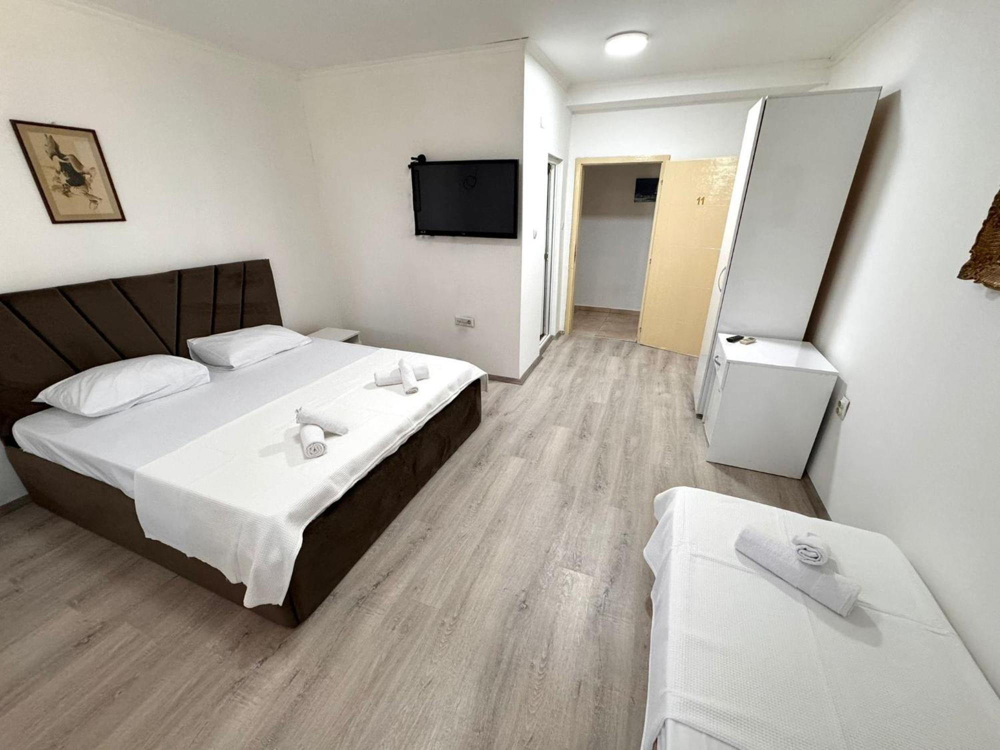 Hotel Istanbul Скопие Екстериор снимка